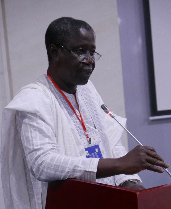 <p>PR Y. Coulibaly</p>